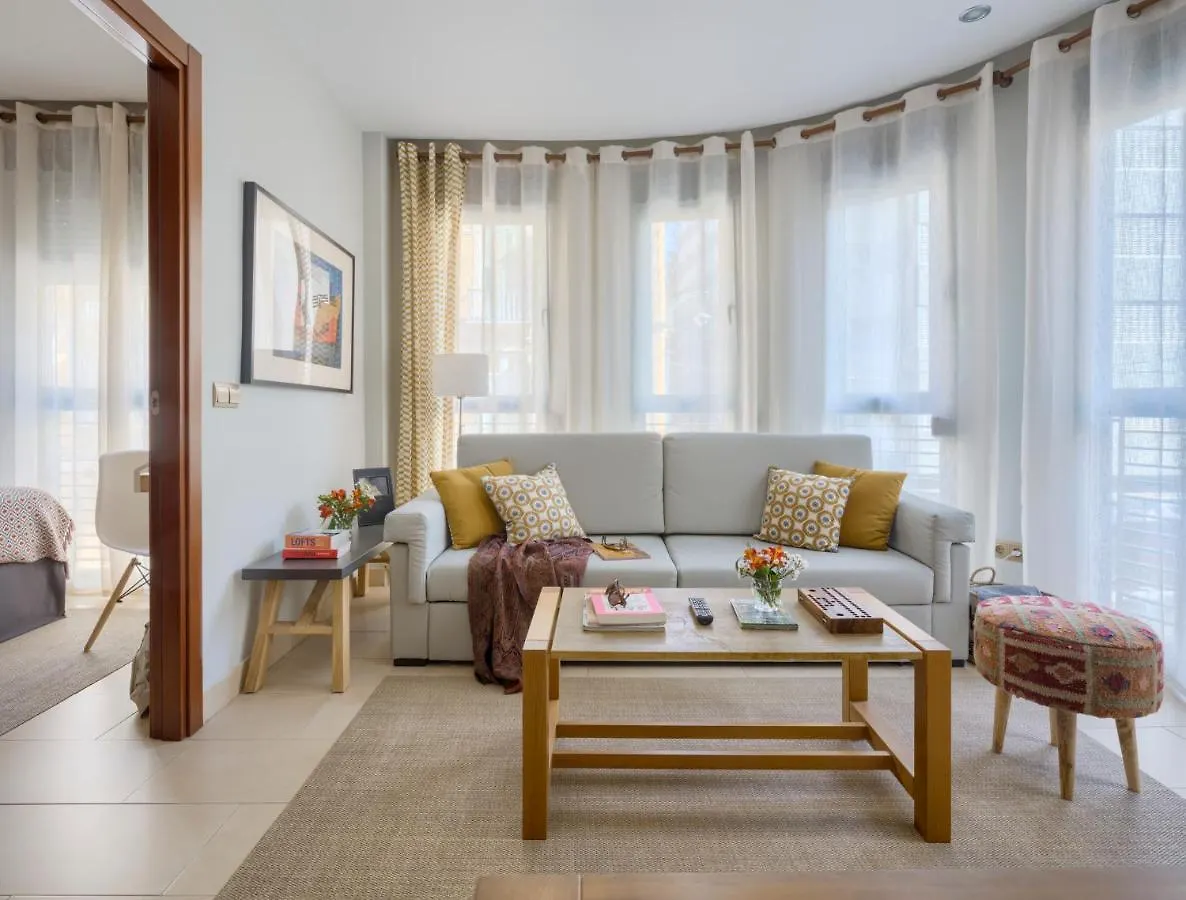 Apartamentos Suites Oficentro Málaga 0*,  Spanien