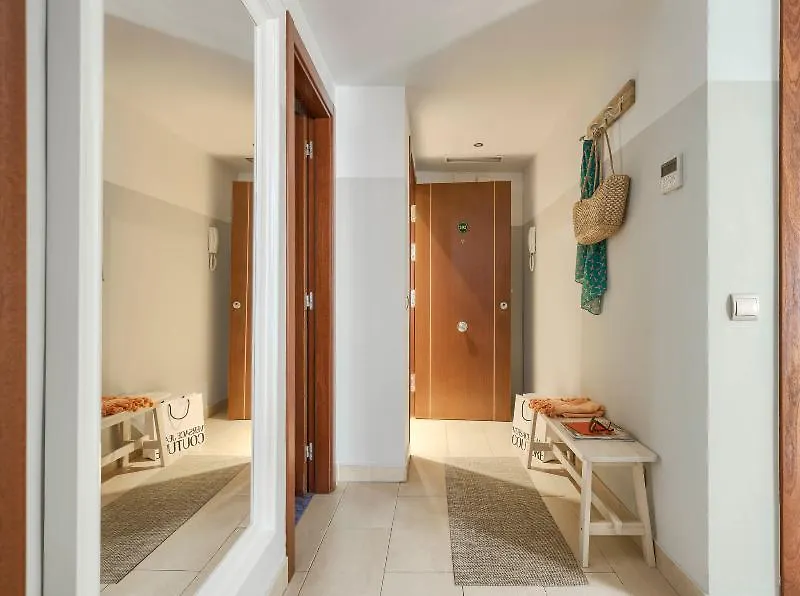 Apartamentos Suites Oficentro Málaga 0*,  Spanien